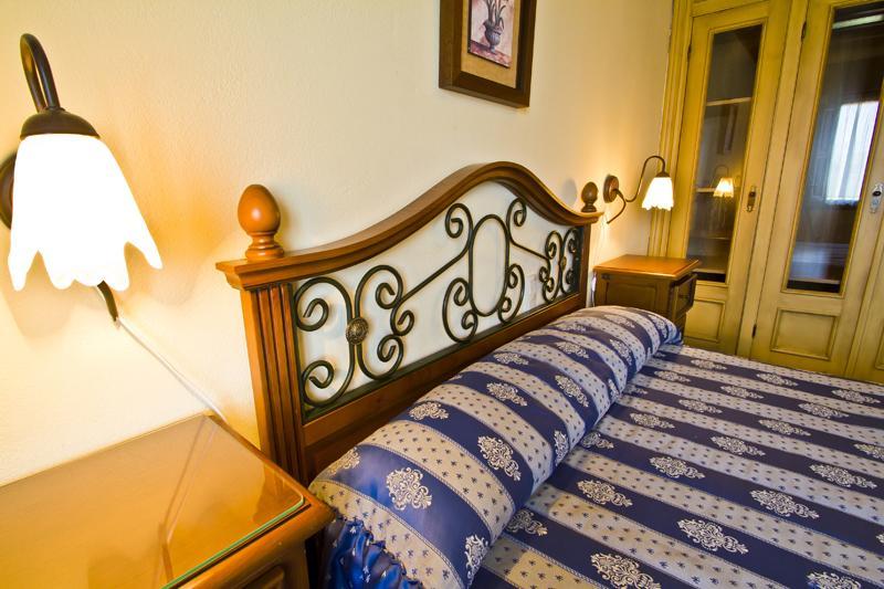 Hospedaje Granada サン・ビセンテ・デ・ラ・バルケラ 部屋 写真